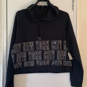 🎈Oversized crop hoodie NWT